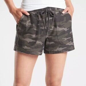 Athleta Farallon camo short, 14 TALL